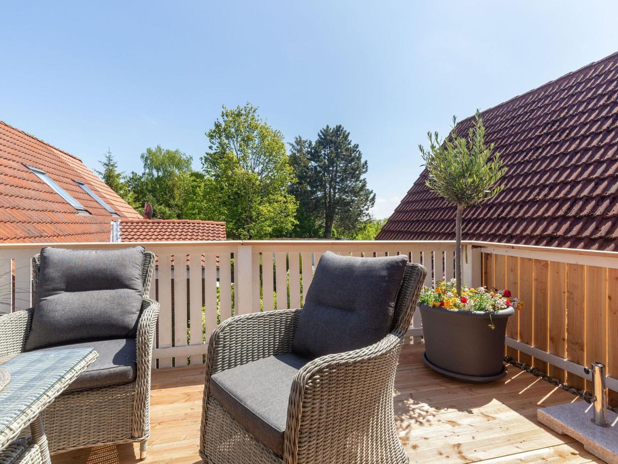 Enticing Holiday Home In Oldenburg With Garden Near Sea Dannau Exterior foto